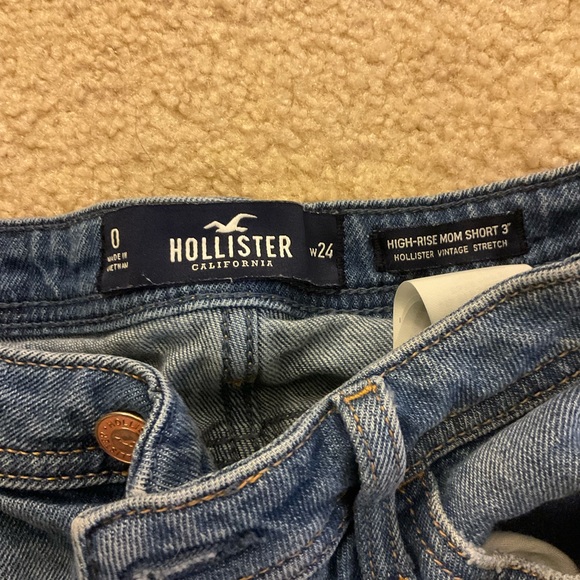 Hollister high waisted mom shorts - Picture 3 of 3